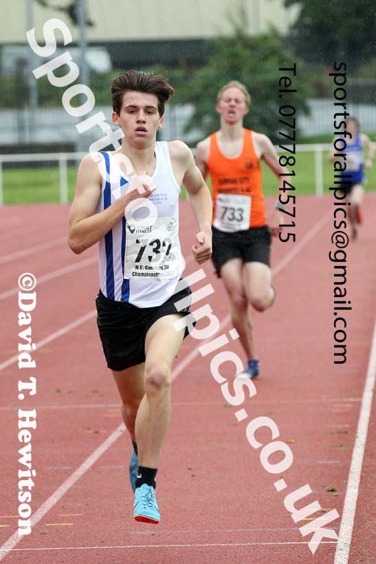 Mens and Boys 1500 metres, 2021 North Eastern Track and Field Champs., Middesbrough. Photo: David T. Hewitson/Sports for All Pics